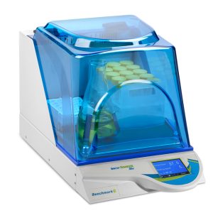 BENCHMARK SCIENTIFIC - Incu-Shaker™ Mini có tấm lót cao su chống trượt